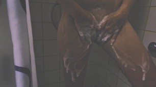 Me masturbating in the shower, and get a  REAL GOOD ORGASM!